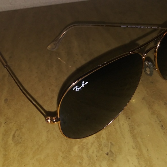 Ray Ban Aviator Sunglasses - Picture 3 of 3